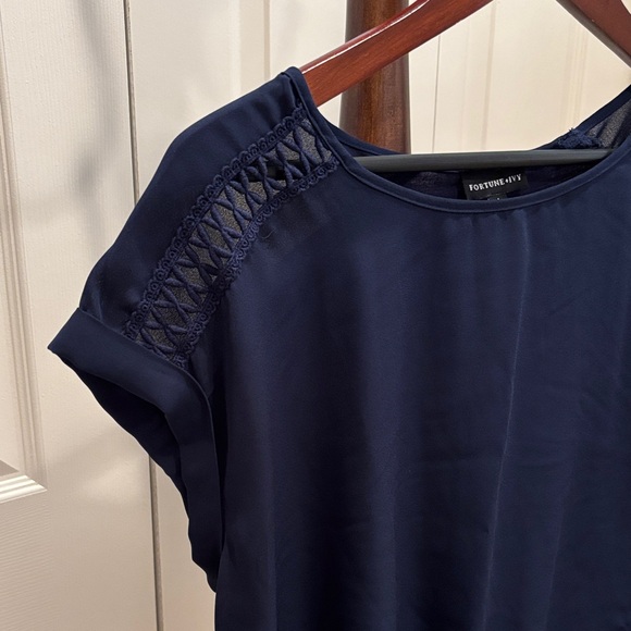 Elegant Navy Women's Blouse - Picture 5 of 6